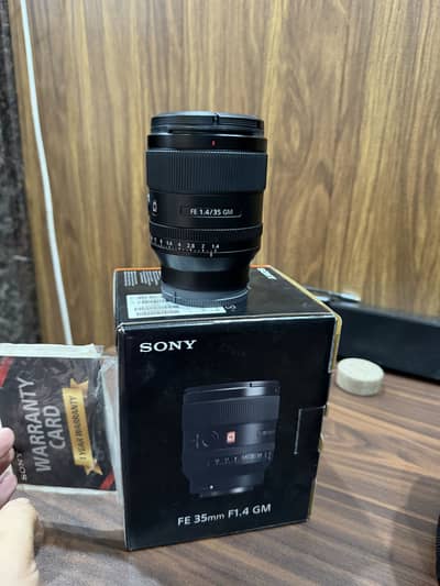 Sony GM 35mm 1.4 Sony Mount Look Like New Condition For Sell Erjent