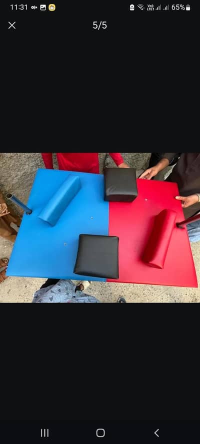 Arm wrestling Table