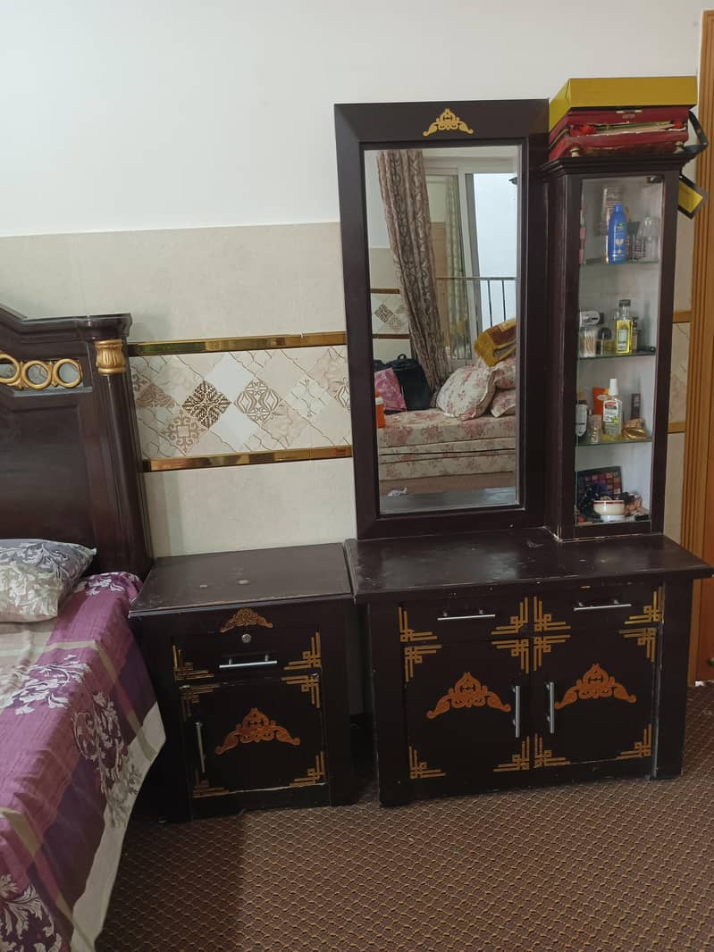 (Bed + Mattress+Dressing Table + Side Table 1