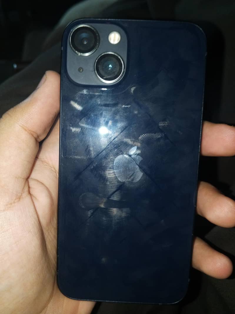 Apple iPhone 13 1