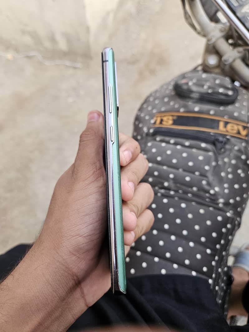Samsung Mobile Note 20 1