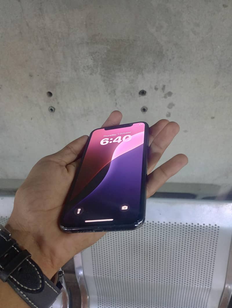 Apple iPhone XS 2
