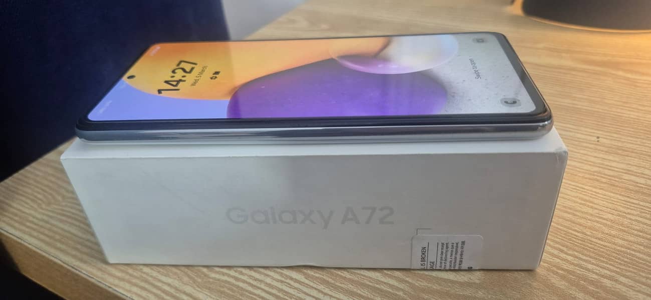 Samsung Mobile A72 6