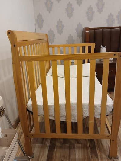 Graco company Baby Cot just like brand New