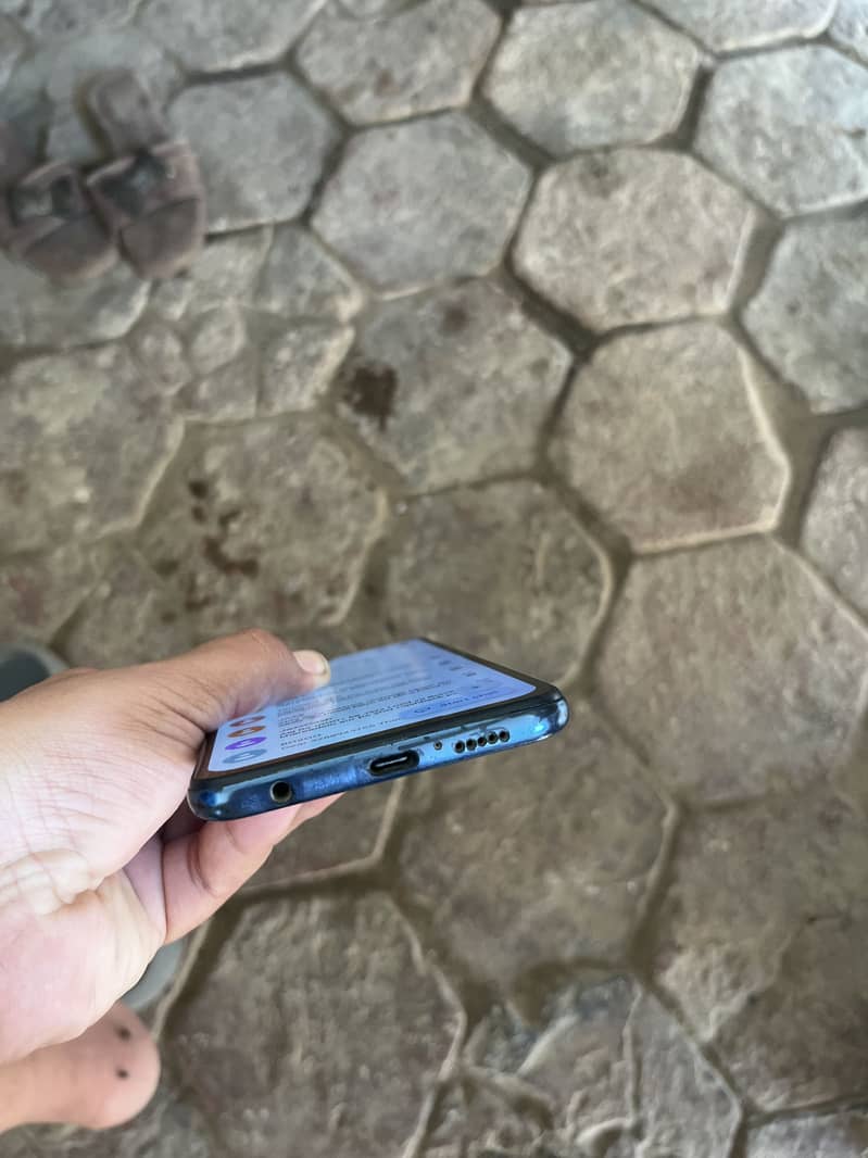Xiaomi Redmi Note 9 Pro 3