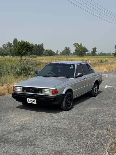 Nissan Sunny 1990