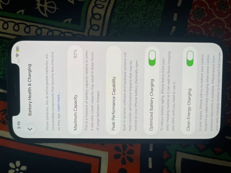 Apple iPhone 12 3