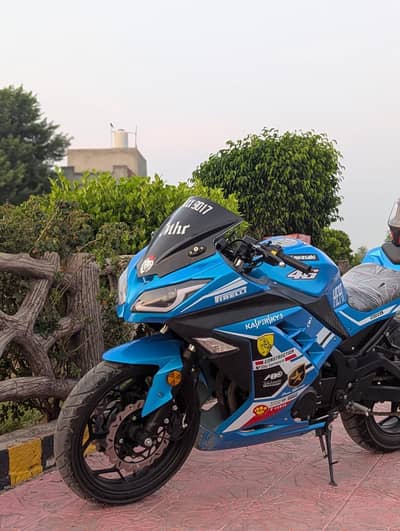 Kawasaki zx10 R 350cc duel cyclinder