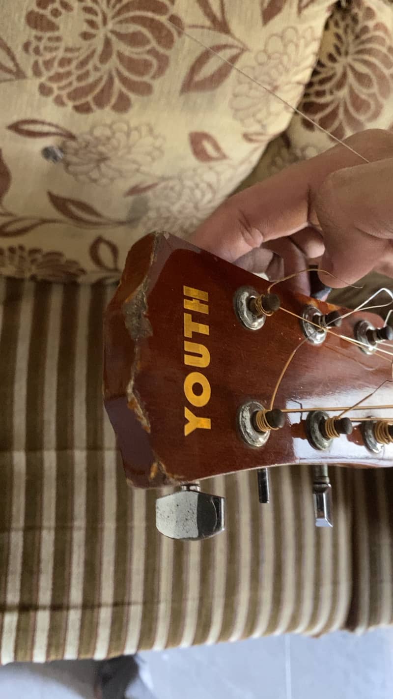Guitar 4