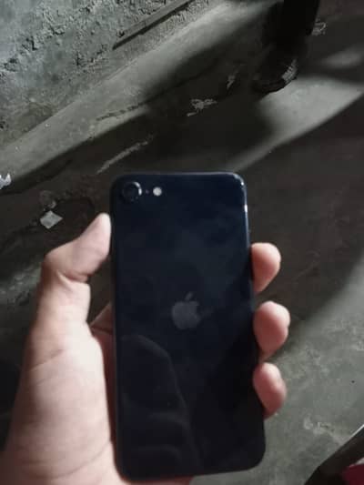Apple iPhone SE 3