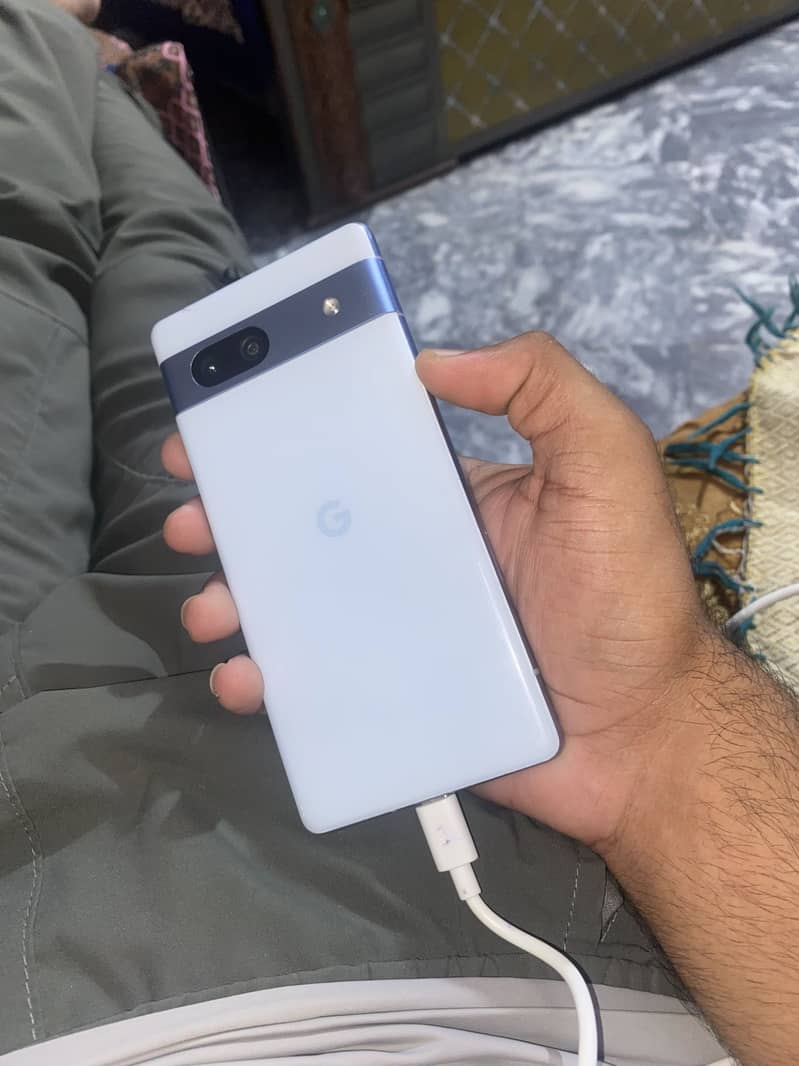 Google Pixel 7a 4