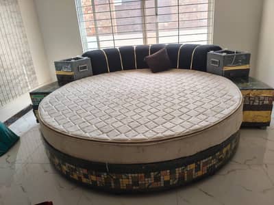 Fibre cushioned bed set with medicated mattress