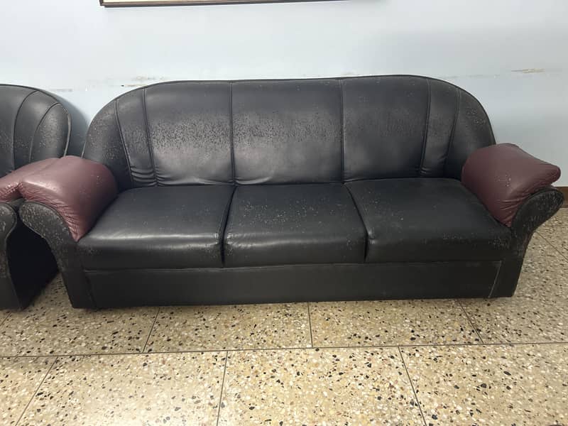 5 Seater Sofa Set 0
