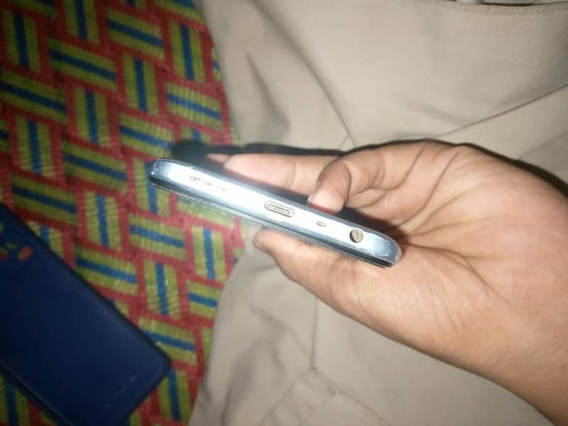 OPPO A54 5