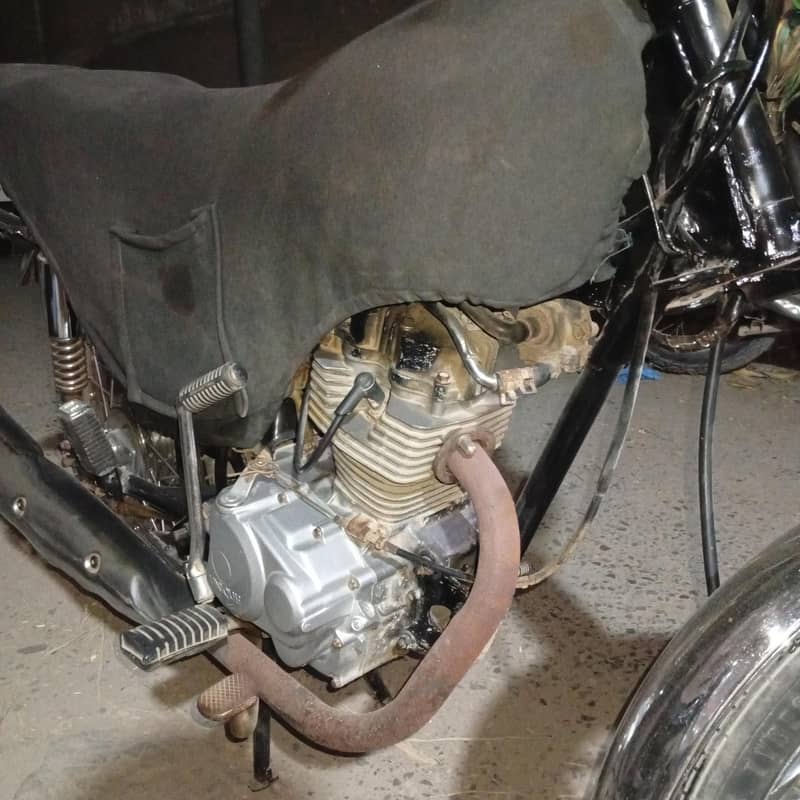 Unique 125 (2018 Model) 2