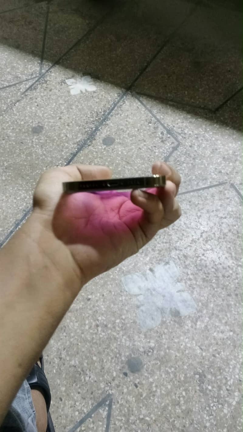 Apple iPhone 13 Pro Max 5