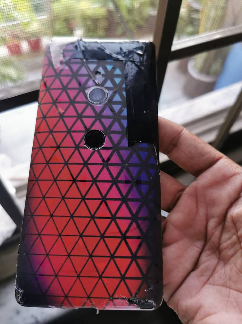 Sony XZ3 4