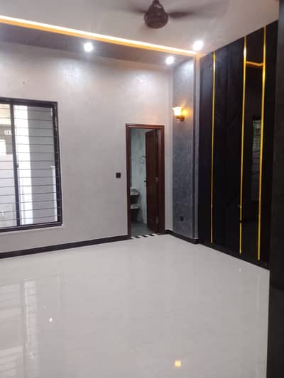 5 Marla House For Sale In Paragon City Lahore