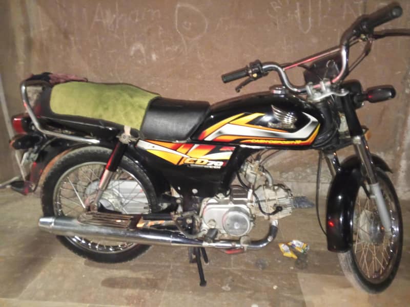 Honda cd70 6