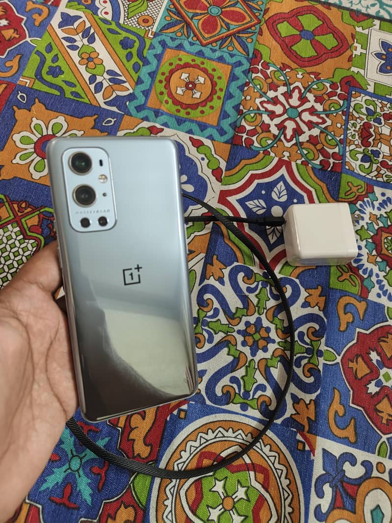 One Plus 9 Pro 0