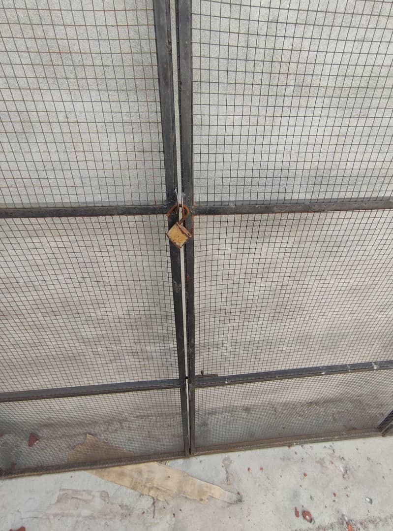 iron grill 1