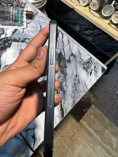 Apple iPhone 13 al ok sealed phone watsp 03133561355