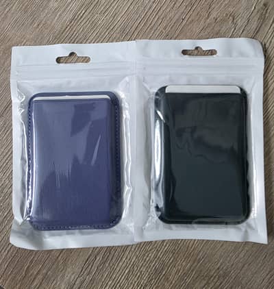 Magsafe, magnetic leather card holder