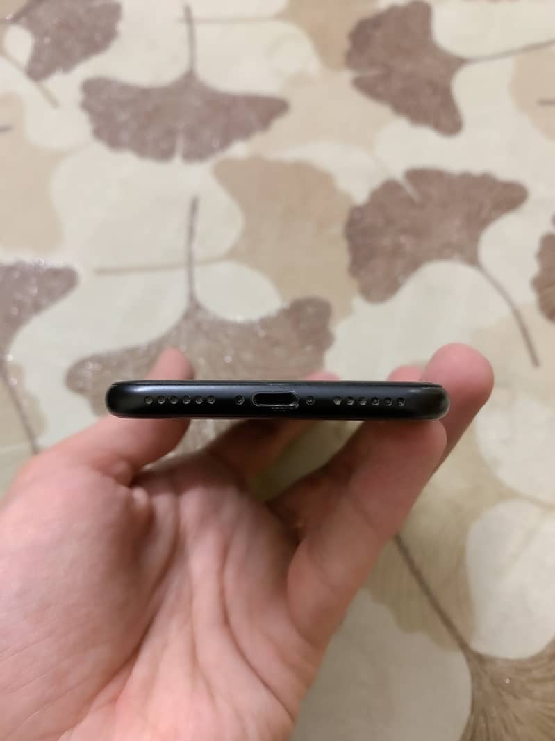 iPhone SE PTA Approved 4