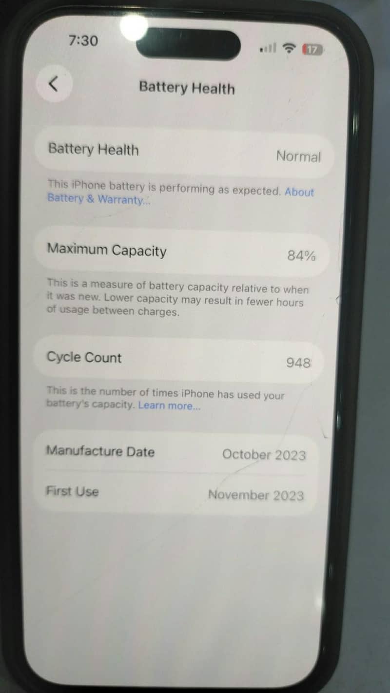 Apple iPhone 15 Pro 4