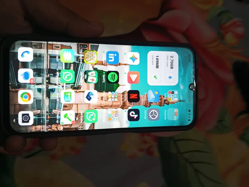 OPPO A6c 5