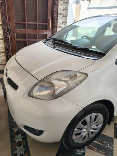 Toyota Vitz 2010