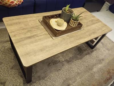 living room center table.