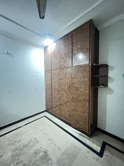 7 marla 1st floor for rent
