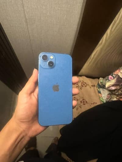 Apple iPhone 13