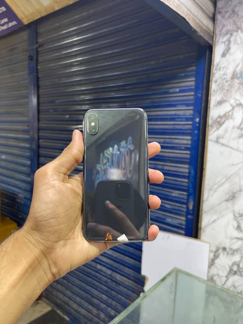 Apple iPhone X 0
