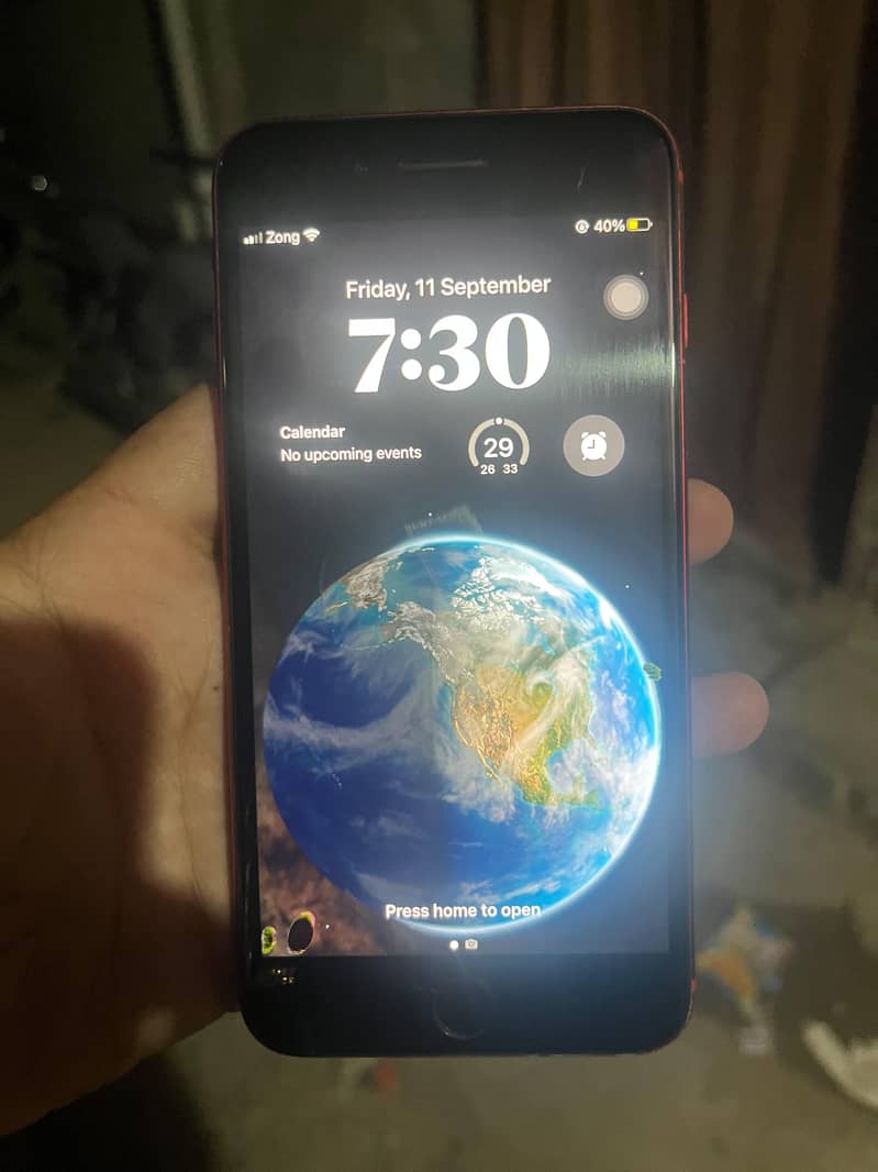 Apple iPhone 8 Plus 3