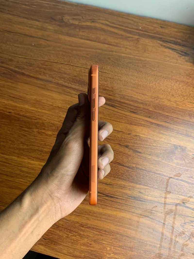 Apple iPhone 17 Pro Max 5