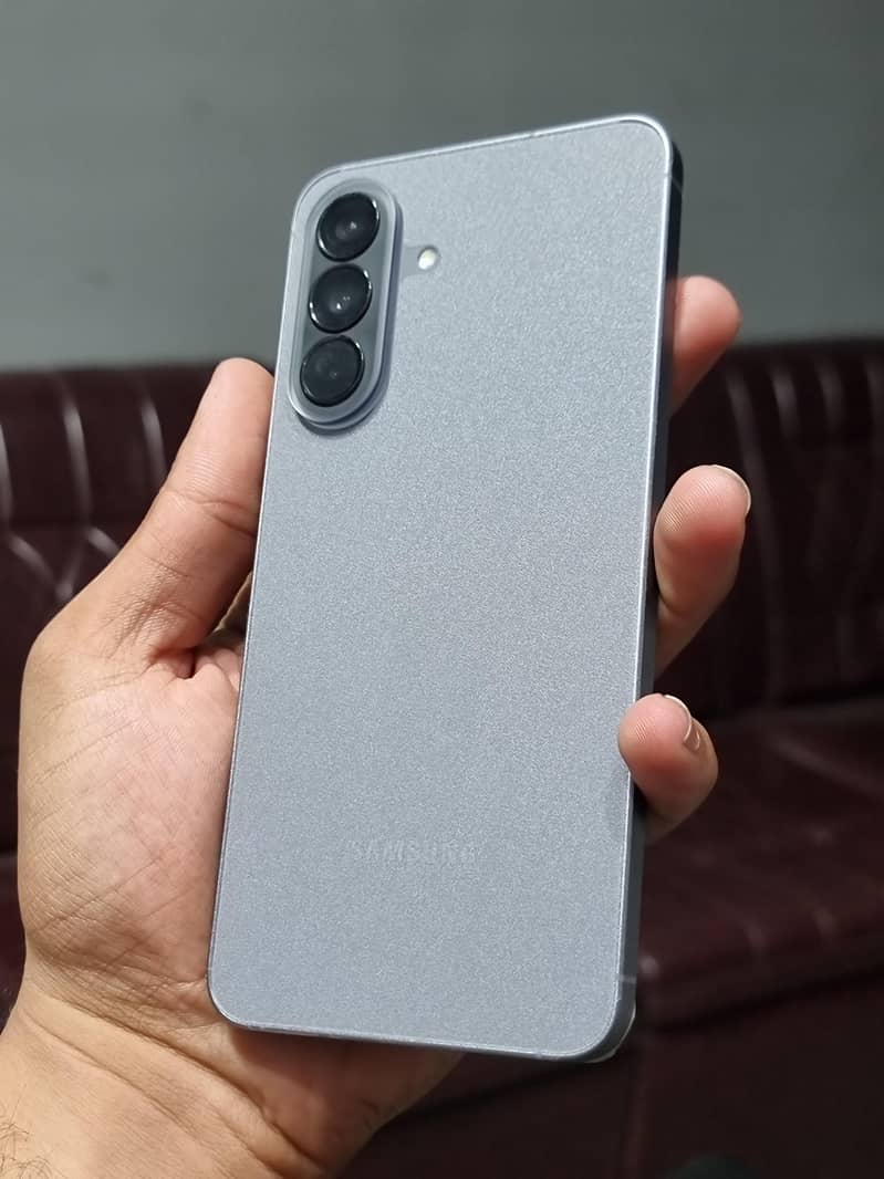 Samsung Mobile A57 0