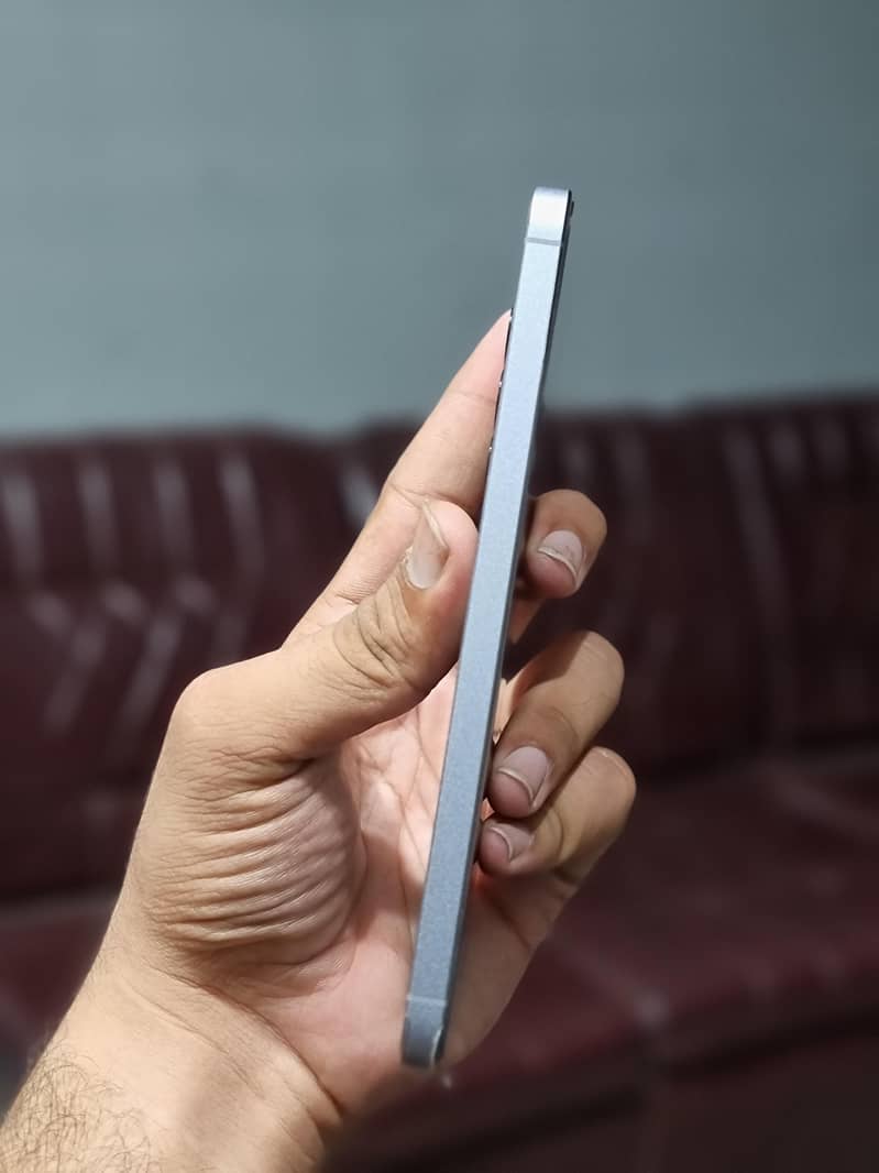 Samsung Mobile A57 1