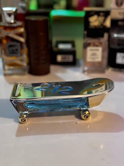 long lasting Fragrance fruity #woody Fragrance Type: Fresh