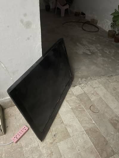 O L G used ma ba panel ma issue araha ha for sell