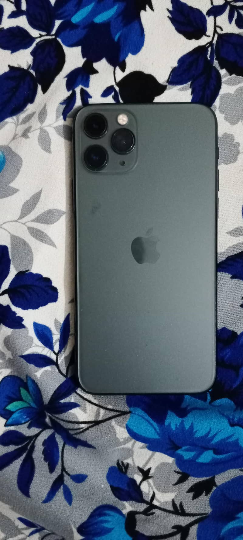 Apple iPhone 11 Pro 0