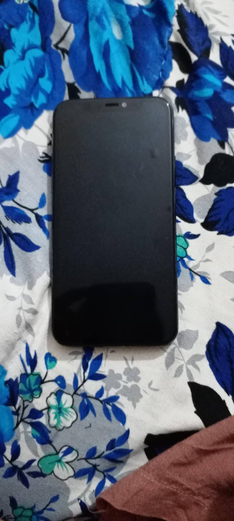 Apple iPhone 11 Pro 1
