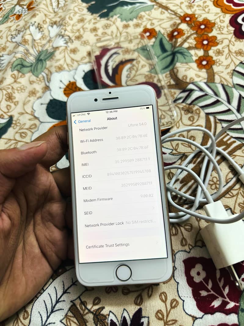 Apple iPhone 8 4