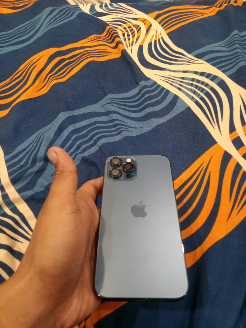 Apple iPhone 12 Pro Max 2