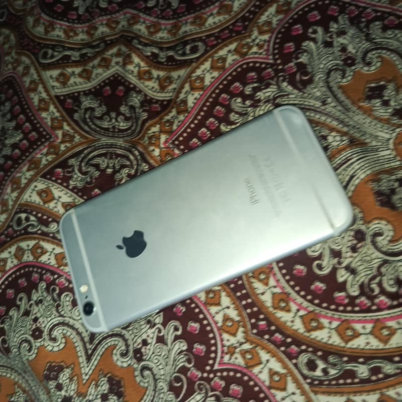 Apple iPhone 6 2