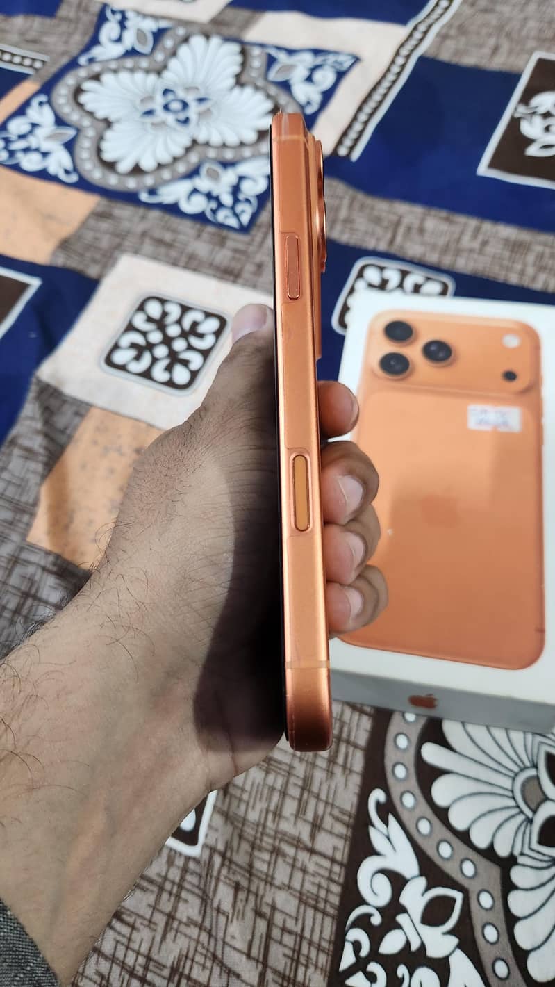 Iphone 17pro max 3