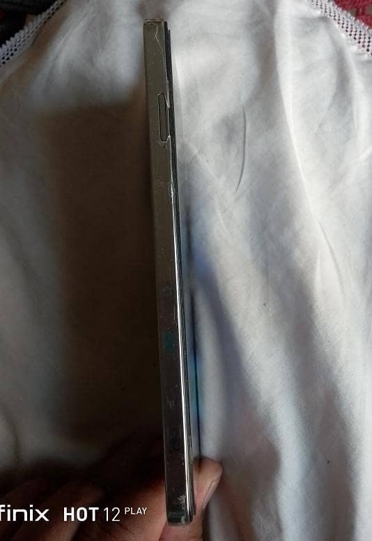 Tecno CAMON 20 1