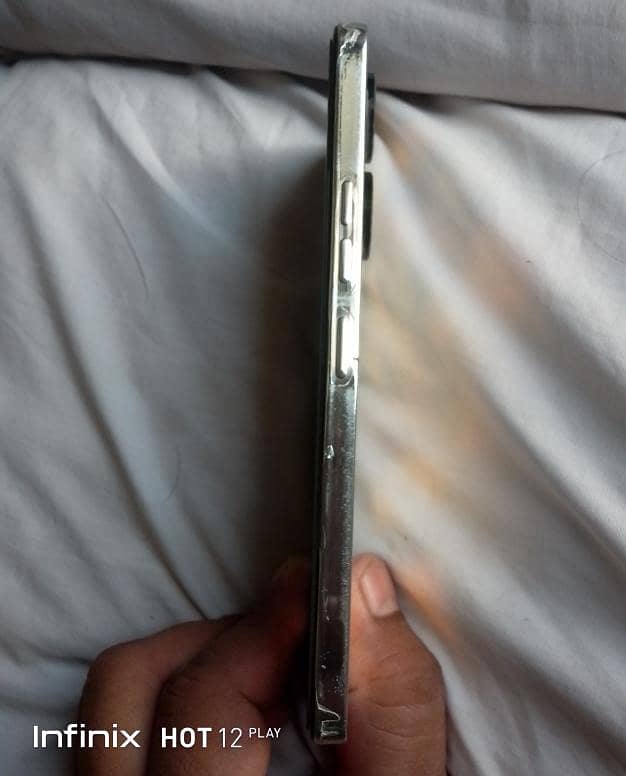 Tecno CAMON 20 2
