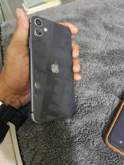 Apple iPhone 11